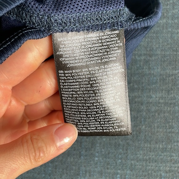 $ firm North Face Aphrodite Joggers - Picture 8 of 8